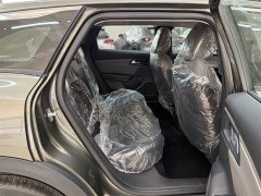 Dongfeng Versailles C5 X 2024 1.6T Extraordinary Edition - ფოტო 7