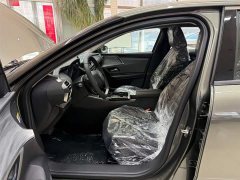 Dongfeng Versailles C5 X 2024 1.6T Extraordinary Edition - ფოტო 9