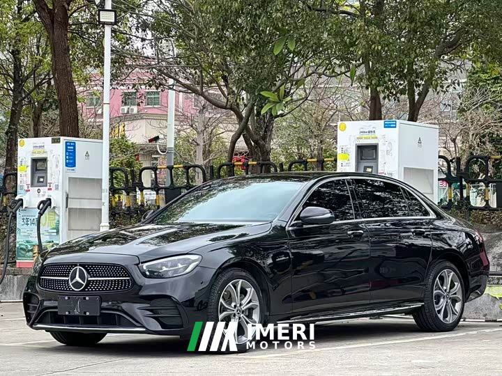 Mercedes-Benz E-Class Facelift E 300 L Sport Luxury