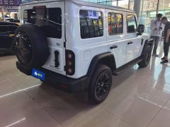 Volkswagen 212 T01 2.0T Mechanic Edition - ფოტო 3