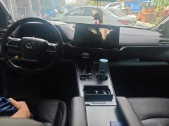 Toyota Sienna 2023 2.5L Hybrid Platinum Edition - ფოტო 12