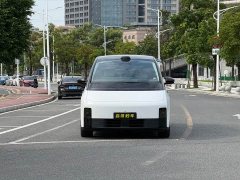 Li Auto Li Xiang MEGA Ultra - ფოტო 2