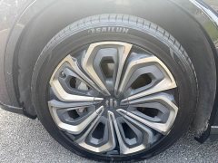 HiPhi X 2021 Flagship 6-Seater - ფოტო 11