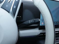 Voyah Lantu Dreamchaser PHEV AWD Flagship Kunpeng Edition - ფოტო 14