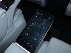 Voyah Lantu Dreamchaser PHEV AWD Flagship Kunpeng Edition - ფოტო 19