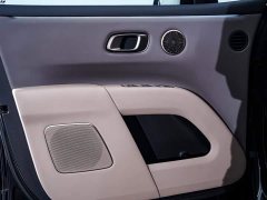 Li Auto i8 2025 Standard Edition - ფოტო 17