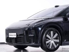 Li Auto i8 2025 Standard Edition - ფოტო 5