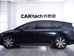 Li Auto i8 2025 Standard Edition - ფოტო 8