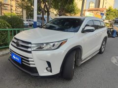 Toyota Highlander 2.0T AWD Luxury 7-Seater - ფოტო 1