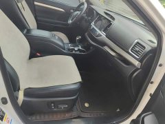 Toyota Highlander 2.0T AWD Luxury 7-Seater - ფოტო 8