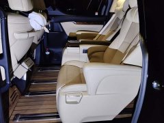 Toyota Alphard 2021 Hybrid 2.5L Luxury - ფოტო 11