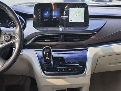 Buick GL8 Land Business Class 652T Luxury - ფოტო 12