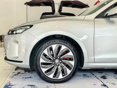 AITO Wenjie M5 Extended Range AWD Ultimate Edition - ფოტო 10