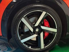 Xiaomi YU7 Four-Wheel Drive Max Edition - ფოტო 8