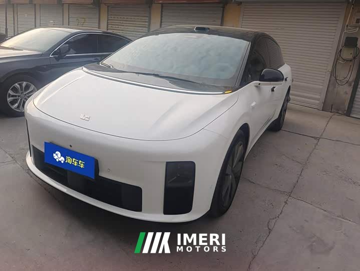 Li Auto i6 2025 Four-Wheel Drive Standard Edition - ავტომობილი ჩინეთიდან