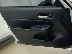 Honda Fit 1.5L CVT Trend Edition - ფოტო 7