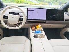 Li Auto i6 Four-Wheel Drive Standard Edition - ფოტო 12