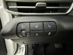 Hyundai Elantra 1.5L CVT GLX Elite - ფოტო 13