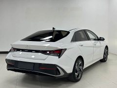Hyundai Elantra 1.5L CVT GLX Elite - ფოტო 5