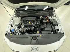 Hyundai Elantra 1.5L CVT GLX Elite - ფოტო 9