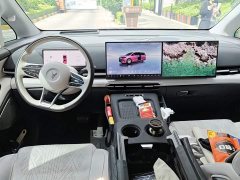 Voyah Lantu Dreamchaser PHEV AWD Luxury Kunpeng Edition - ფოტო 12