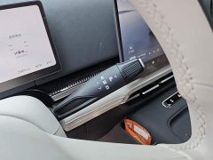 Voyah Lantu Dreamchaser PHEV AWD Luxury Kunpeng Edition - ფოტო 16