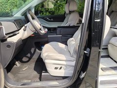 Voyah Lantu Dreamchaser PHEV AWD Luxury Kunpeng Edition - ფოტო 9