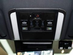 Toyota Vellfire 2024 Crown Hybrid 2.5L Premium Edition - ფოტო 17
