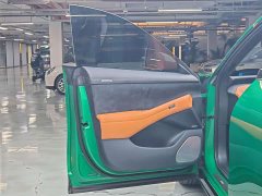 Xiaomi YU7 2025 Four-Wheel Drive Max Edition - ფოტო 5