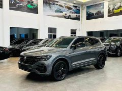 Volkswagen Touareg 3.0TSI Sharp Enjoyment Edition Jet Black Sport Package - ფოტო 1