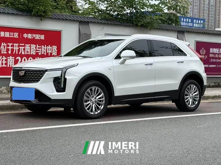 Cadillac XT4 28T FWD Luxury
