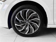 Volkswagen Golf 2023 Facelift 280TSI DSG Pro - ფოტო 17