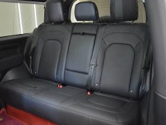 Land Rover Defender Facelift 90 2.0T P300 SE - ფოტო 7