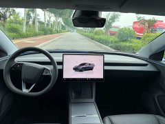 Tesla Model 3 Long Range All-Wheel Drive - ფოტო 9