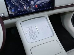 Voyah Lantu Zhiyin Four-Wheel Drive Qiankun Edition - ფოტო 10