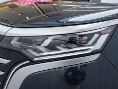 Denza BYD Denza D9 DM-i 980 Four-Wheel Drive Flagship - ფოტო 8