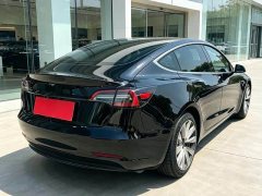 Tesla Model 3 Rear-Wheel Drive - ფოტო 4