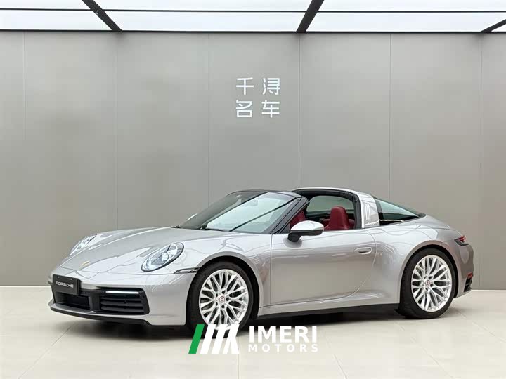 Porsche 911 Targa 4 3.0T