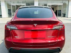 Tesla Model Y Long Range All-Wheel Drive - ფოტო 5