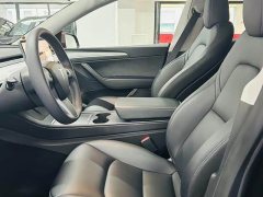 Tesla Model Y Long Range All-Wheel Drive - ფოტო 9