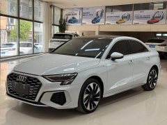 Audi A3 Facelift A3L Limousine 35 TFSI Fashion Sport - ფოტო 1
