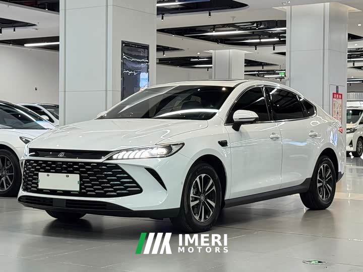 BYD Qin PLUS DM-i Smart Driving Edition 120KM Excellence - ავტომობილი ჩინეთიდან