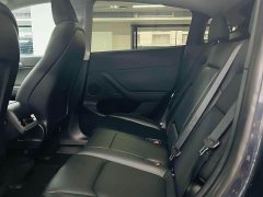 Tesla Model Y Rear-Wheel Drive - ფოტო 9