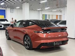 Zeekr Geely Zeekr Z10 95kWh 702km AWD Intelligent Driving Ultra - ფოტო 15