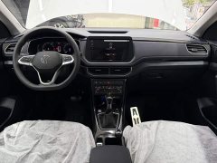 Volkswagen Touareg Sharp 1.5L Sharp Enjoy Edition - ფოტო 20