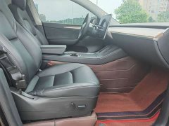 Tesla Model Y Standard Range RWD - ფოტო 16