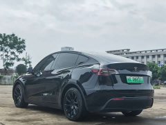Tesla Model Y Standard Range RWD - ფოტო 7