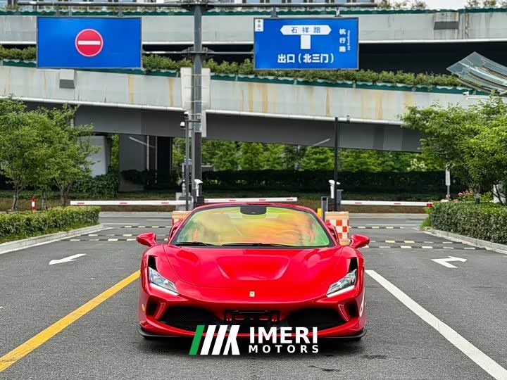 Ferrari F8 Spider 3.9T V8
