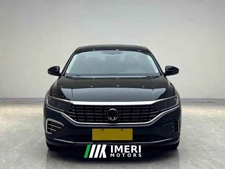Volkswagen Passat 280TSI Elite