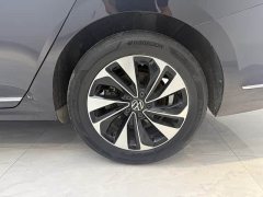 Volkswagen Passat 280TSI Elite - ფოტო 16